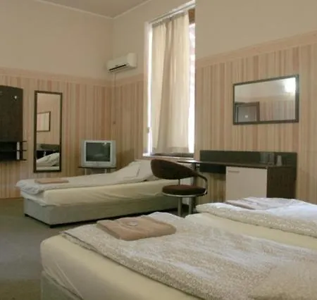 роджърс * Ruse